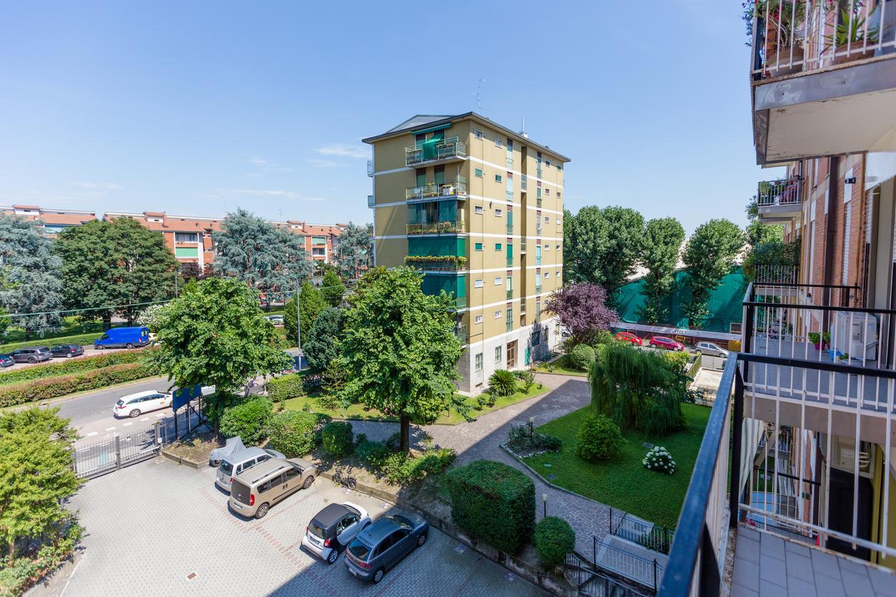 Linate Airport Apartment Milano Exteriör bild