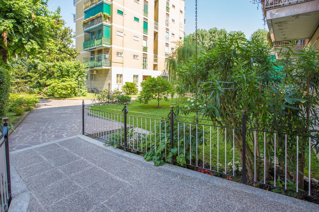 Linate Airport Apartment Milano Exteriör bild