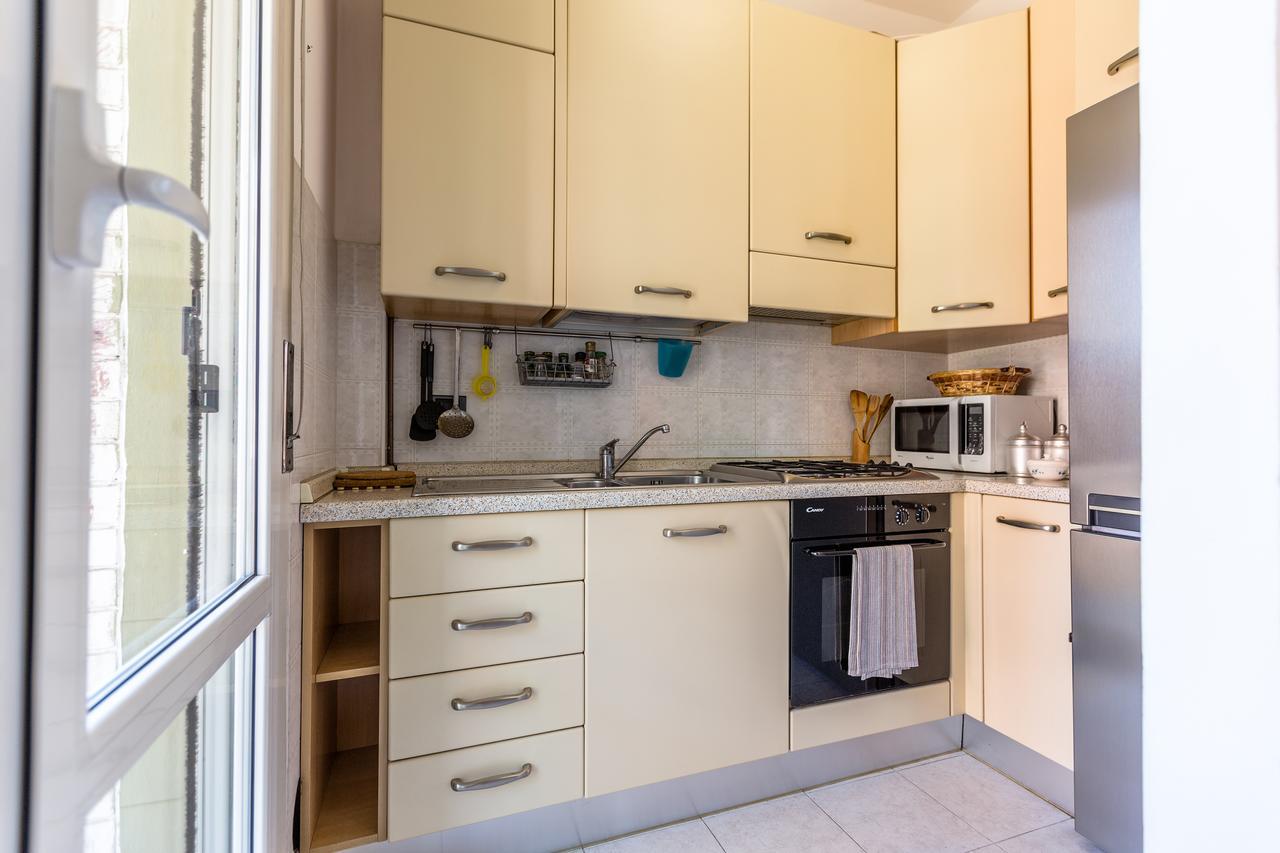 Linate Airport Apartment Milano Exteriör bild